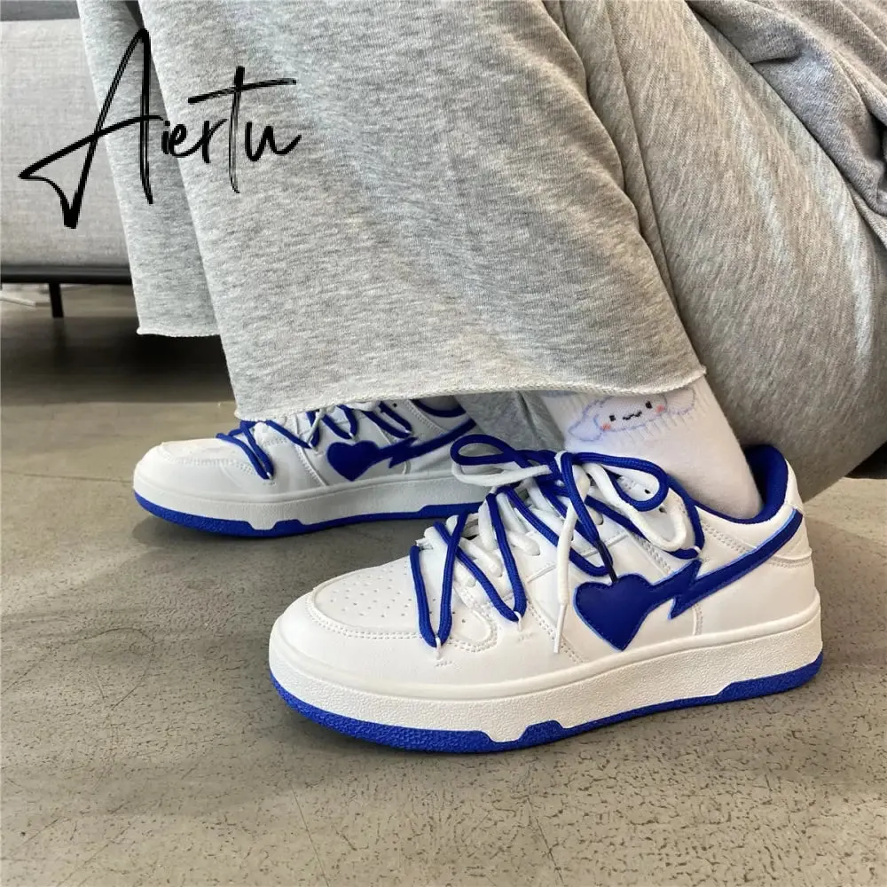Aiertu  Original Women Blue Love Designer Classic Breathable Canvas Casual Sneakers Female Outdoor Walk Tennis Little White Shoes