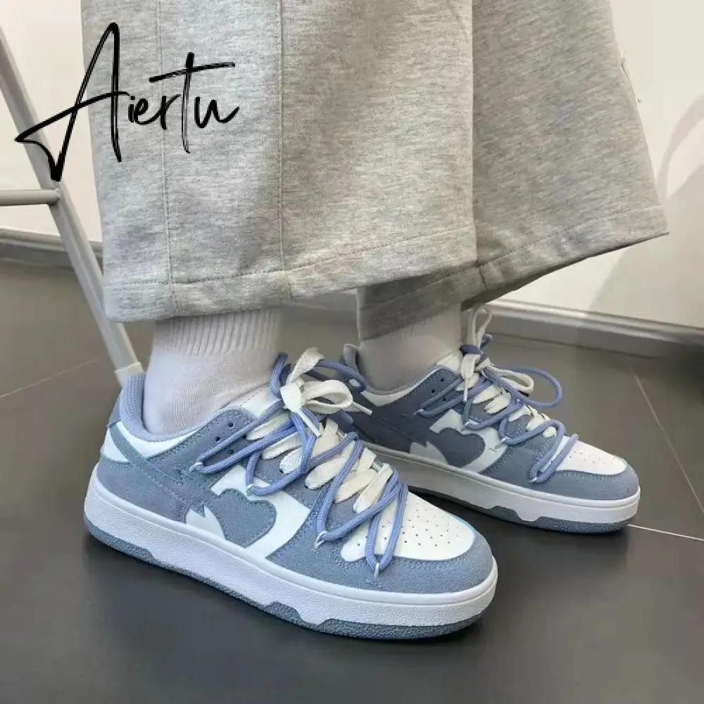 Aiertu  Original Women Blue Love Designer Classic Breathable Canvas Casual Sneakers Female Outdoor Walk Tennis Little White Shoes