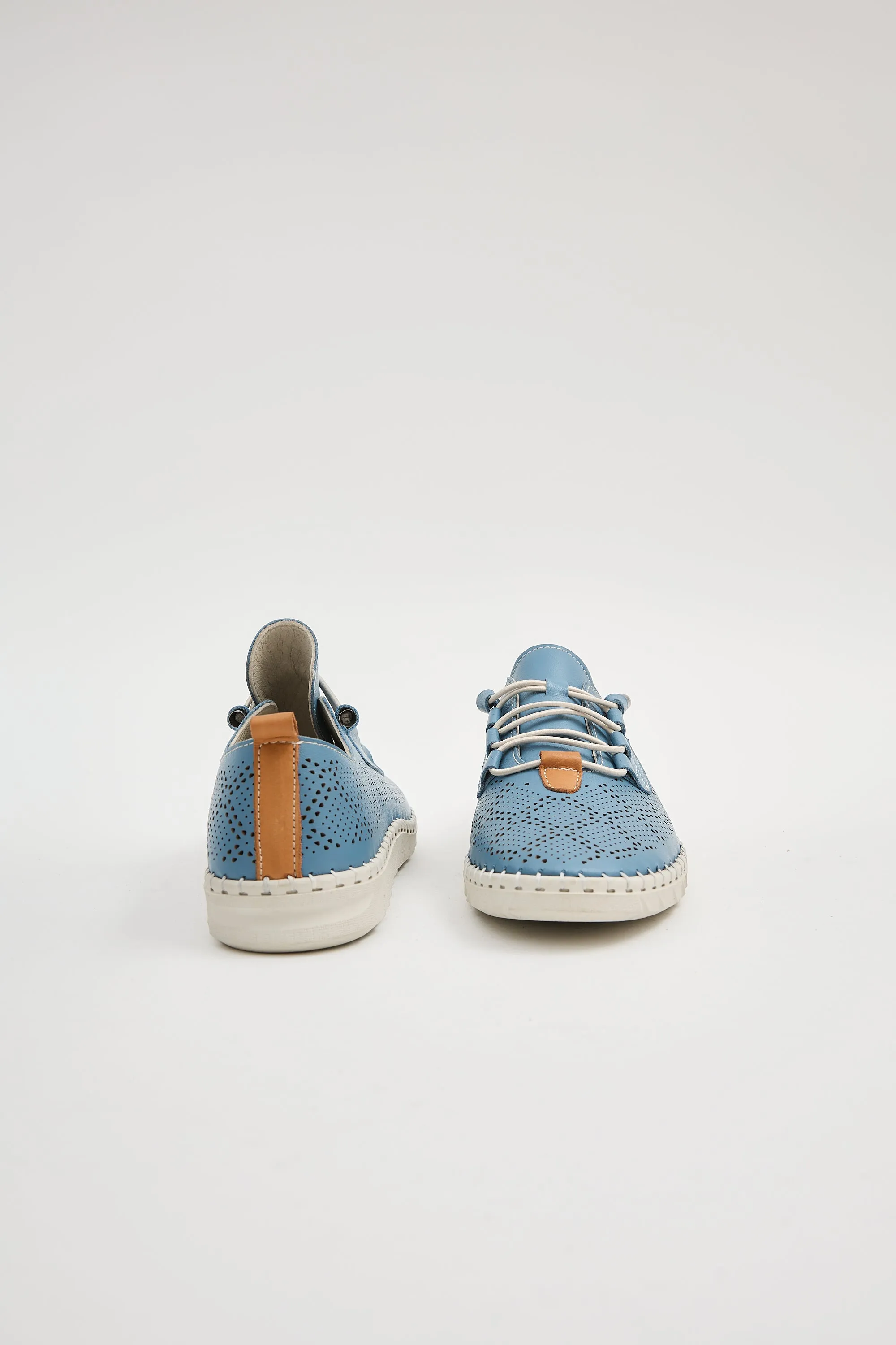 Emi Blue