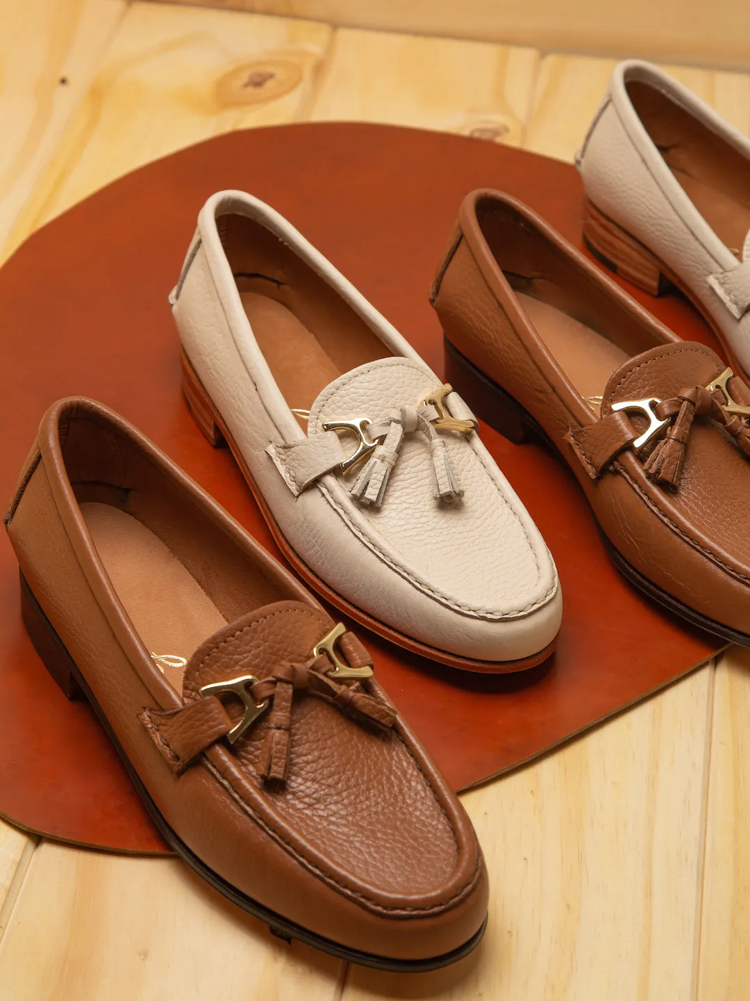 Mocasín 5319 with Tassels Ivory