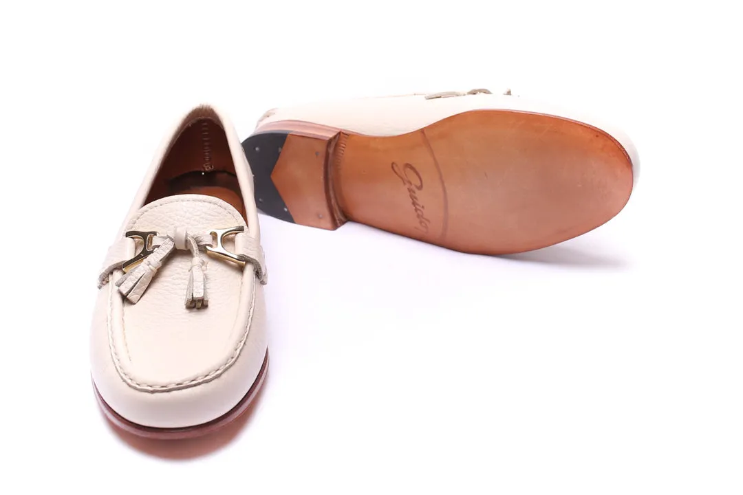 Mocasín 5319 with Tassels Ivory