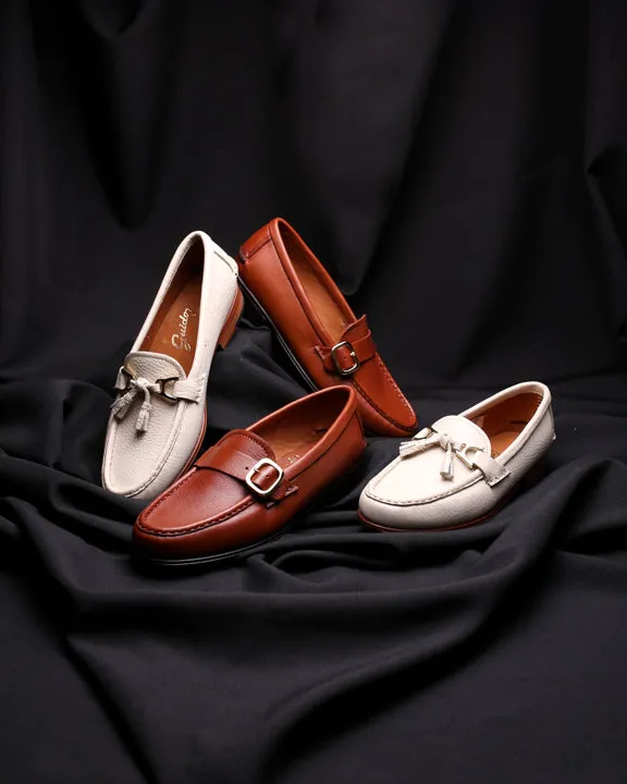 Mocasín 5319 with Tassels Ivory