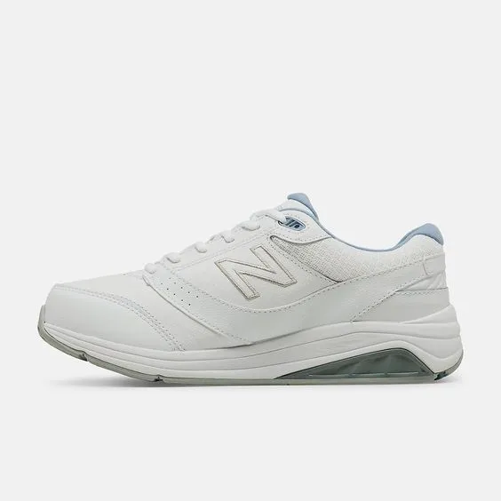 NEW BALANCE- WOMEN'S 928V3 SNEAKER