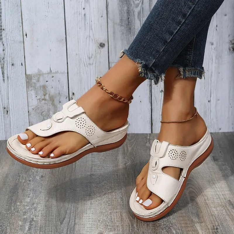 Stylish flip-flops - comfort &amp; elegance