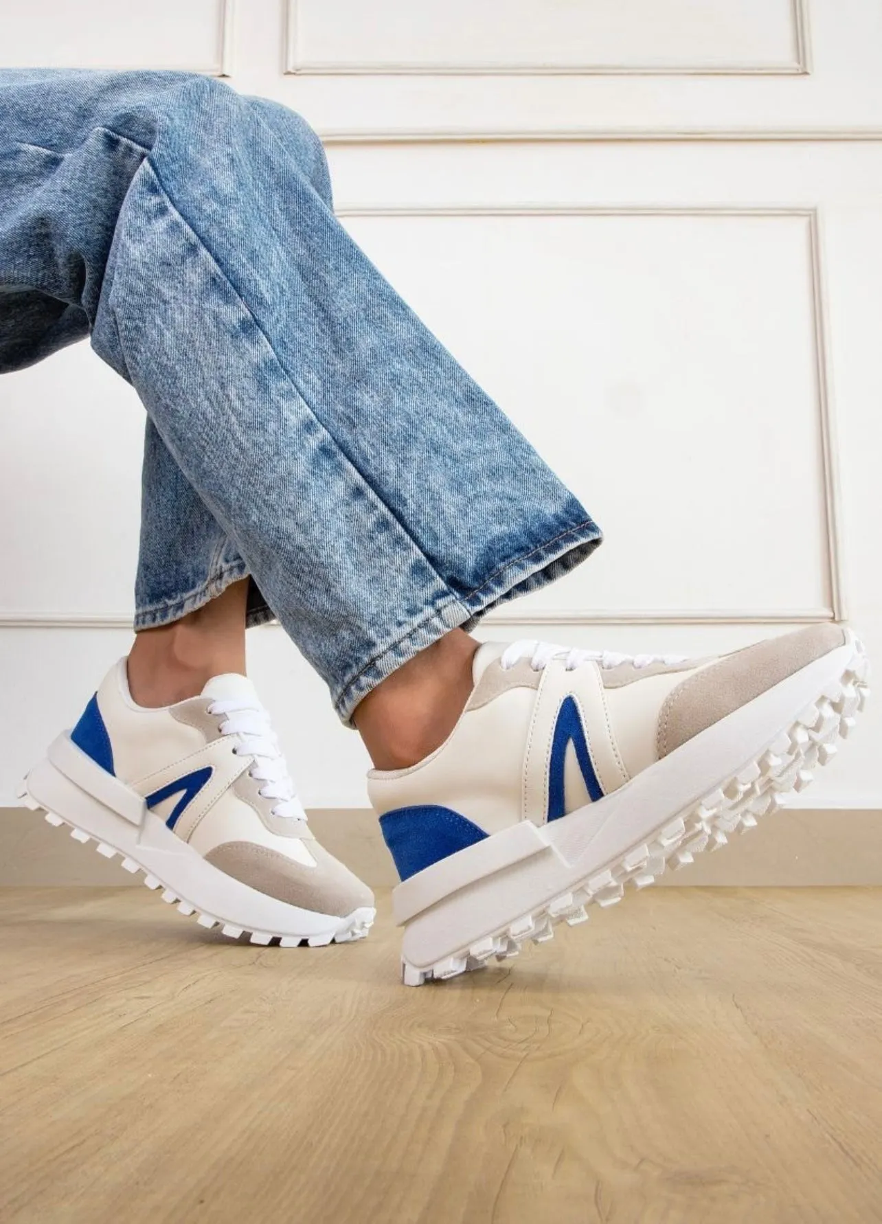 The Jada Tennis Shoes
