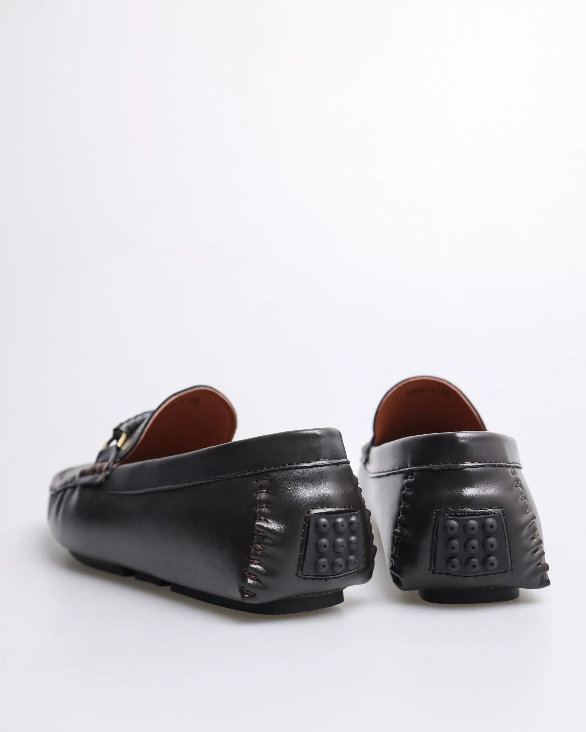 Tomaz C499 Men's Buckle Moccasins